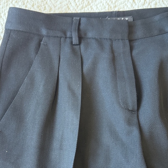 Theory Women's Wool Black Straight Leg Pants Size 6 - Picture 6 of 13